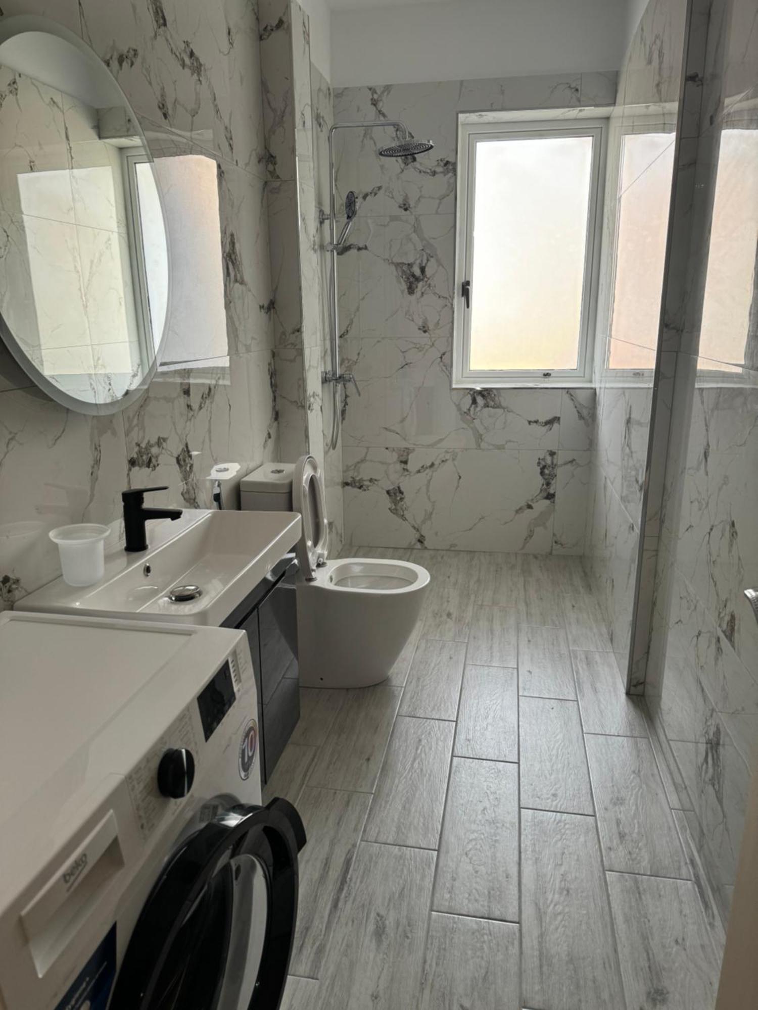 Drion Apartment Vlora Kültér fotó